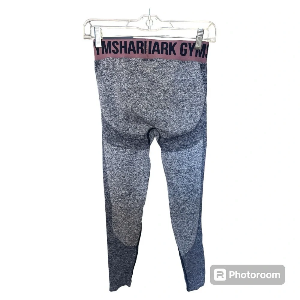 Gymshark Flex weathered grey an purple leggings in size Medium - Picture 2 of 3